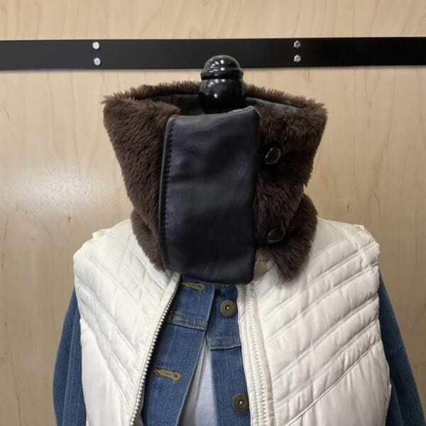 Foulard de fausse fourrure