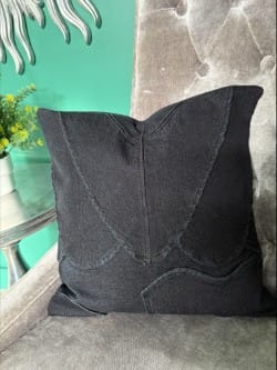 Coussin de jeans recyclé