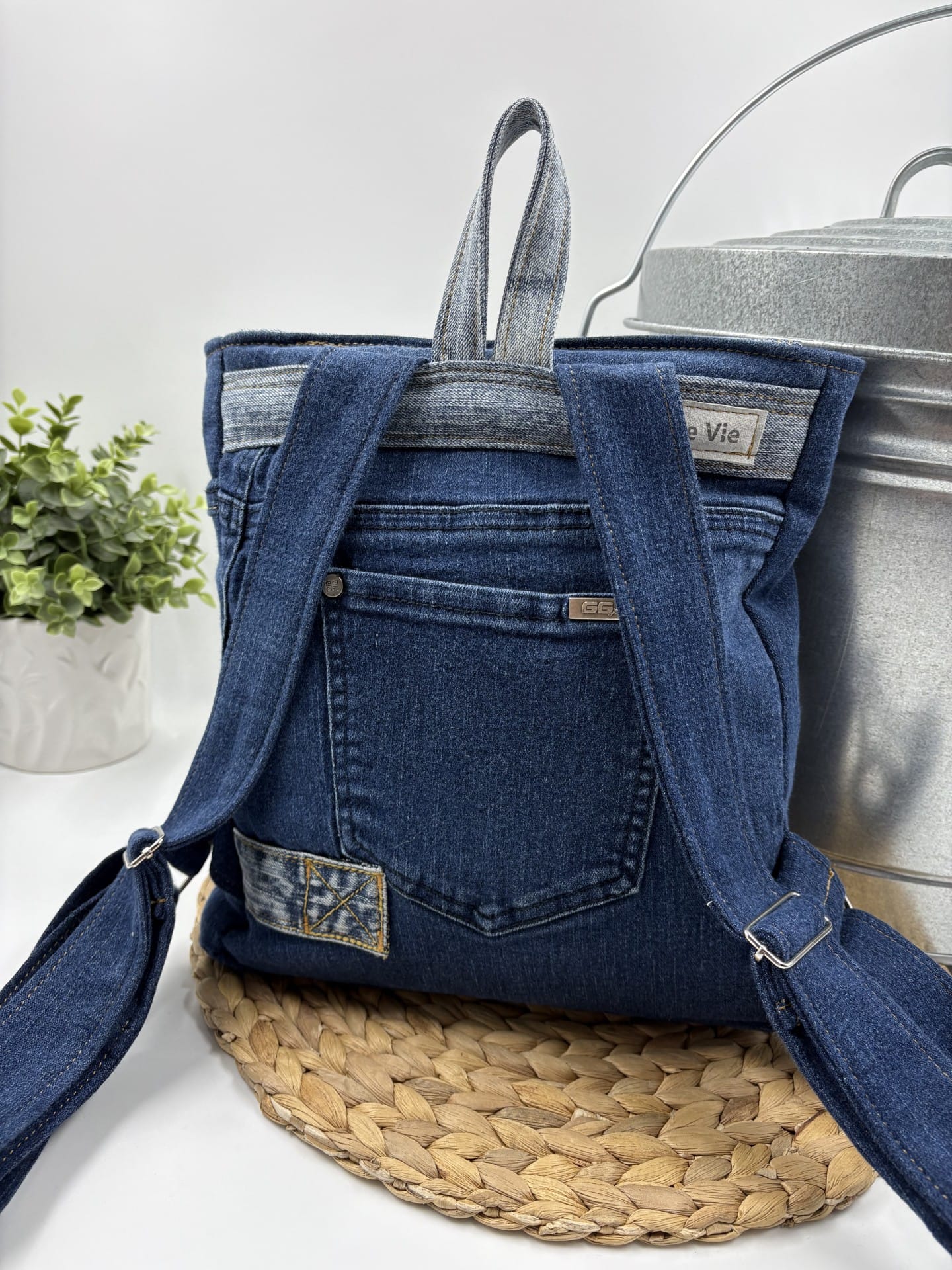 Sac à dos deux tons en denim – Image 2