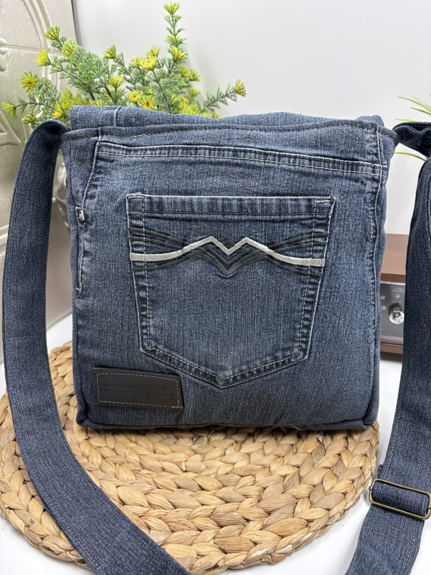 Sac bandoulière en denim chien – Image 2