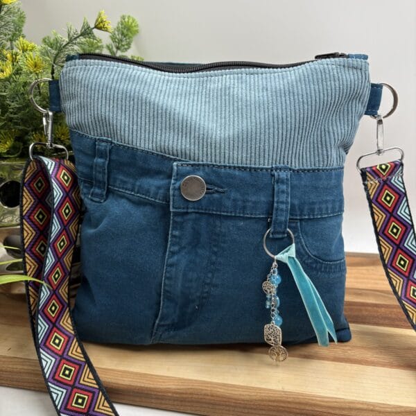 Sac à bandoulière en jeans et velours côtelé turquoise